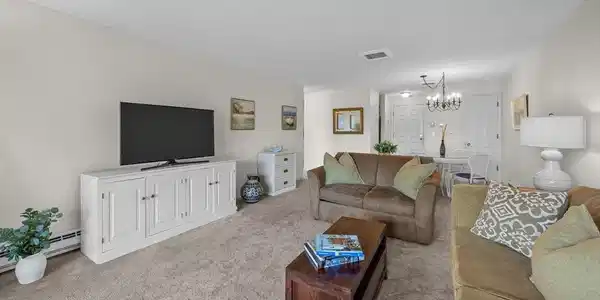 42 Old Colony Way