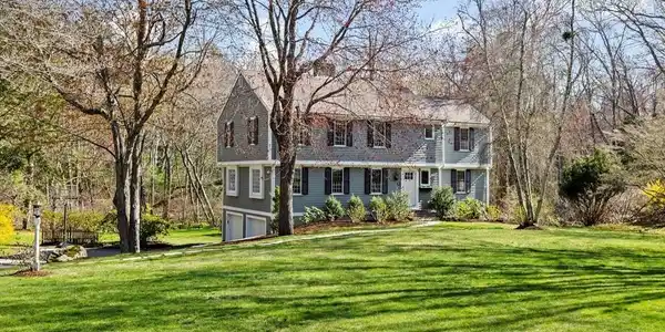 15 Old Coach Road
