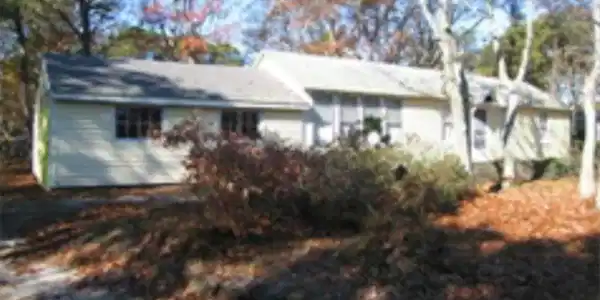 72 Pleasant Rd