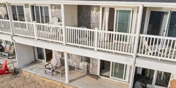 544 Shore Rd