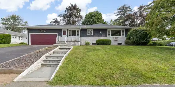 7 Harold Ave
