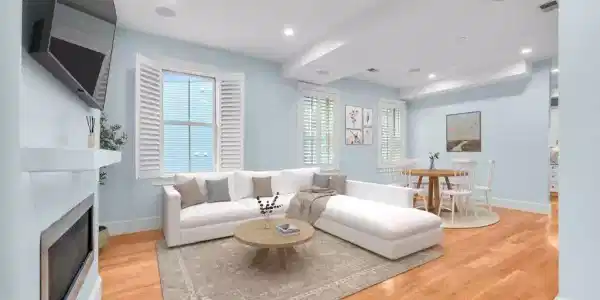 480 East 4th St