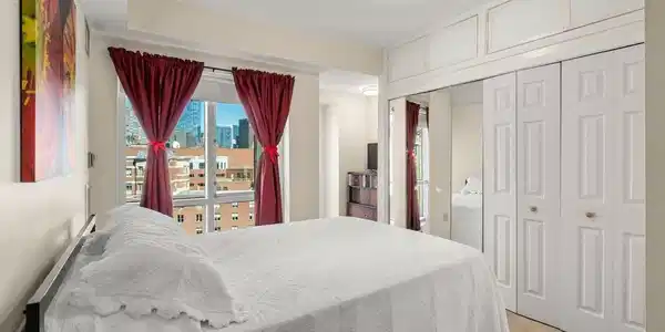 1 Nassau St