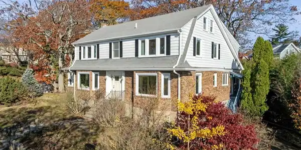 21 Bay View Drive