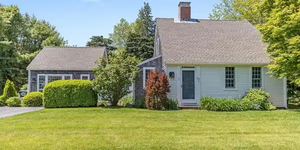 142 Monument Rd
