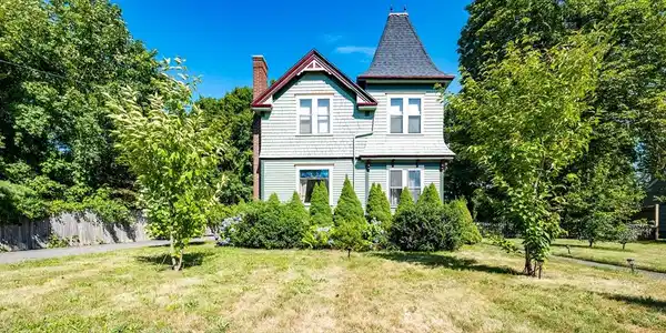640 Gardners Neck Road