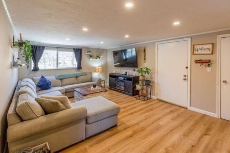 10 Tideview Path