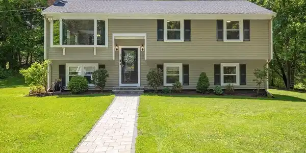 2 Wilson Ln