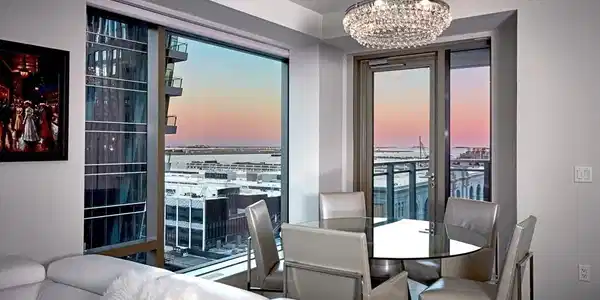 133 Seaport Blvd
