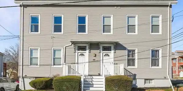 44 Stark Ave