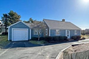 6 Longell Rd