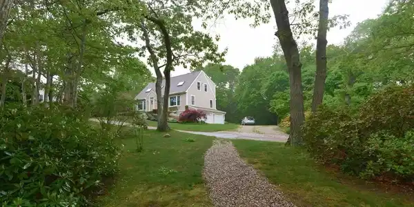 121 Old Dam Rd