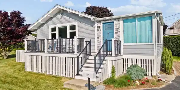 107 Nantasket Rd