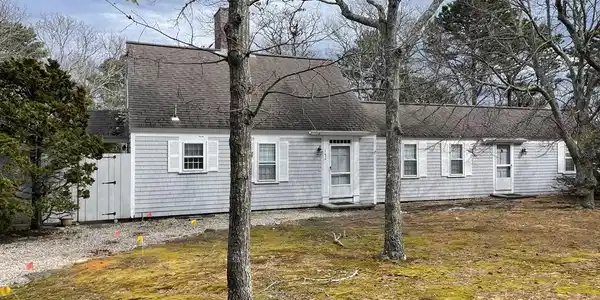 182 Greensward Road