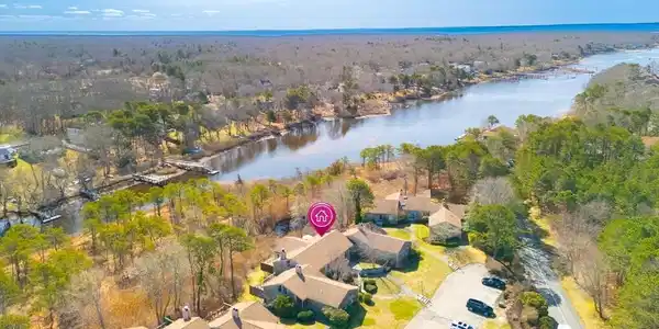 288 Riverbay Way