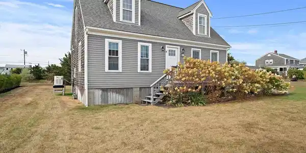 24 Old Beach Rd