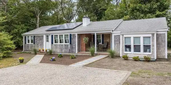 172 Sisson Rd