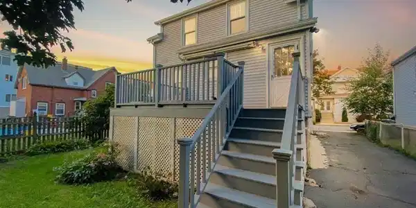 33 Bickford
