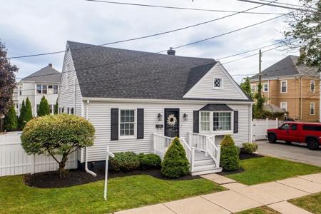 166 Charles St