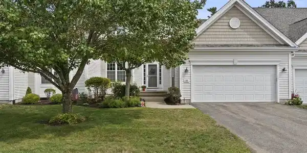 16 Schooner Way
