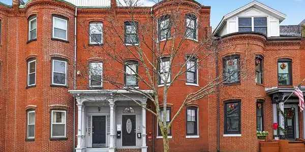 137 N St