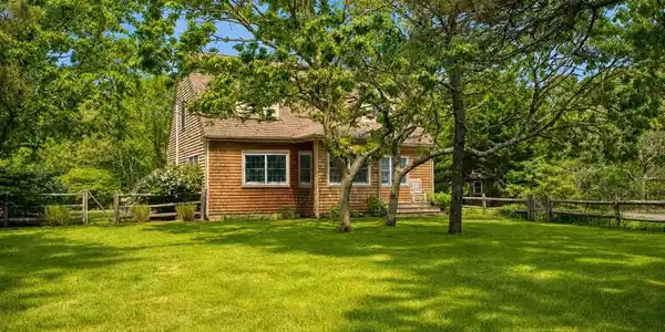 111 Charles Neck Way