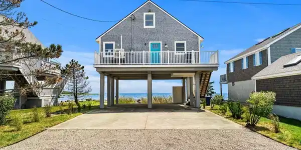 4 Union Ave