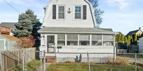 78 Bird St