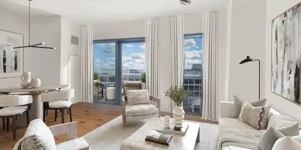 300 Pier 4 Blvd