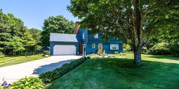 211 Trotting Park Road