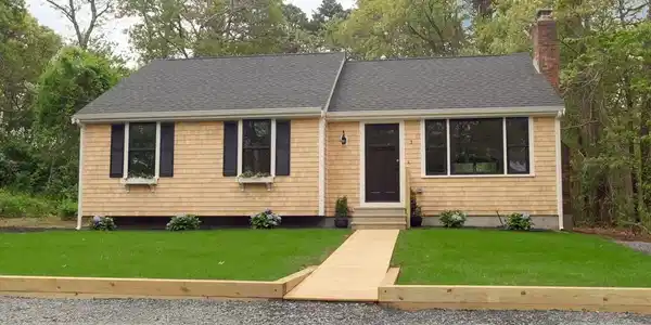 3 Gilbert Ln