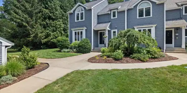 56 Bay Farm Rd