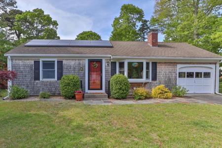 8 Fresh Brook Rd