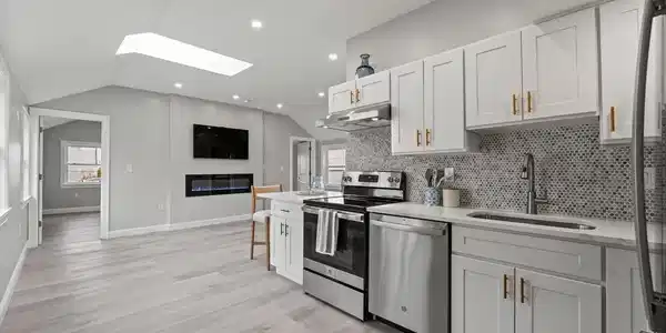 22 Lawrence Rd