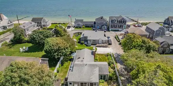 5 Highland Lane