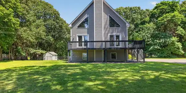 9 Broadview Ave