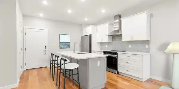 267 Old Colony