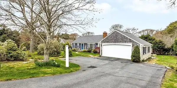 69 Old Comers Rd