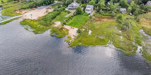 57 Dexter Rd