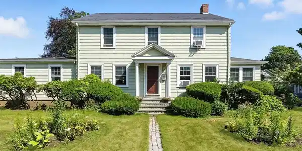 234 Pleasant St