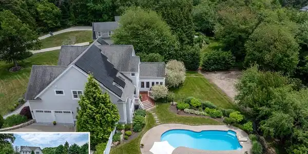 6 Ocean Breeze Ln