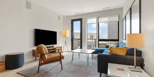 45 W 3rd St