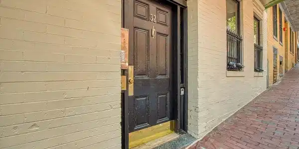 32 Grove