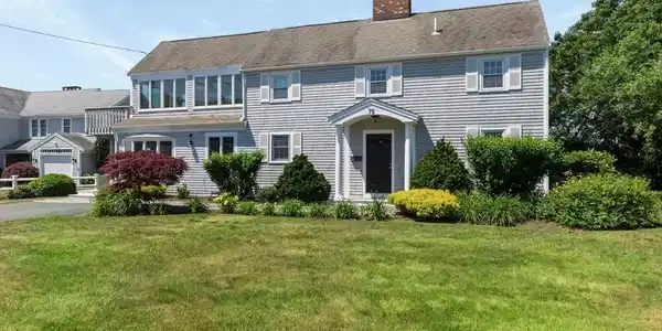 75 Harbor Rd