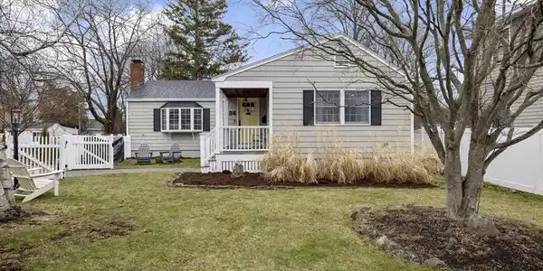 36 Bayview Rd