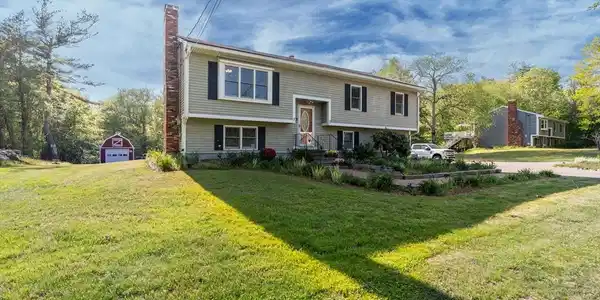 133 S Main St