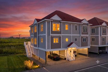 233 Beach Rd