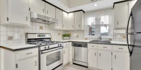 131 Beacon St