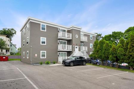 8 Lafayette Park