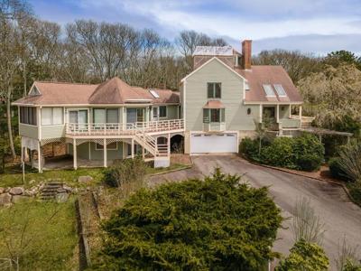 2 Hibbs Lane
